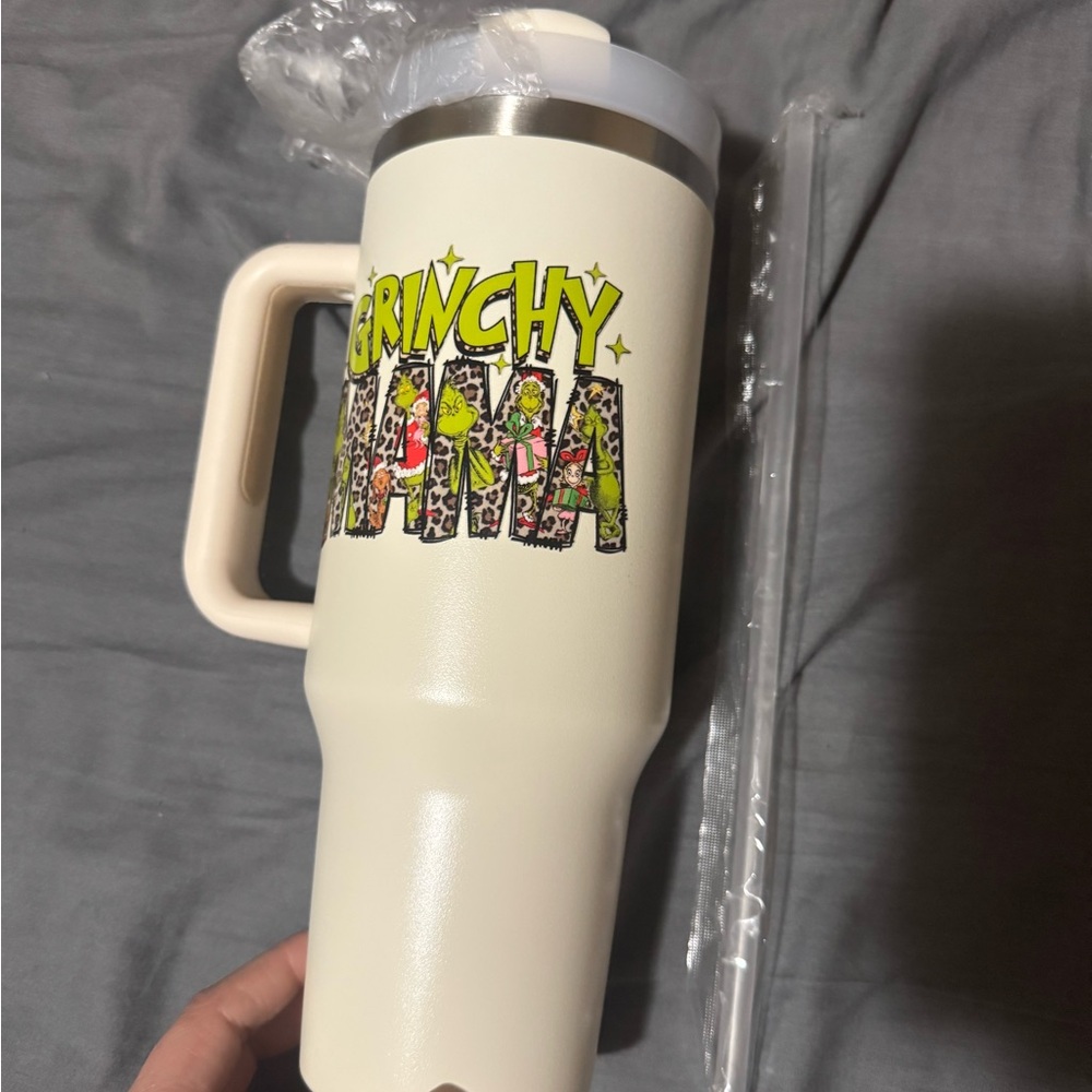Grinchy mama tumbler